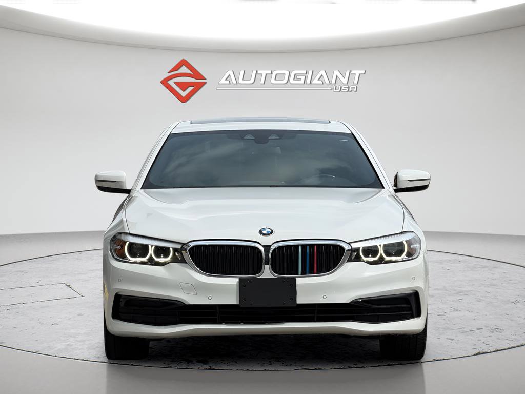 Used 2019 BMW 530i w/ Convenience Package RWD image 4