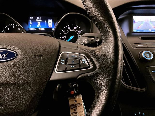 Used 2015 Ford Focus SE w/ SE Sport Package FWD image 19