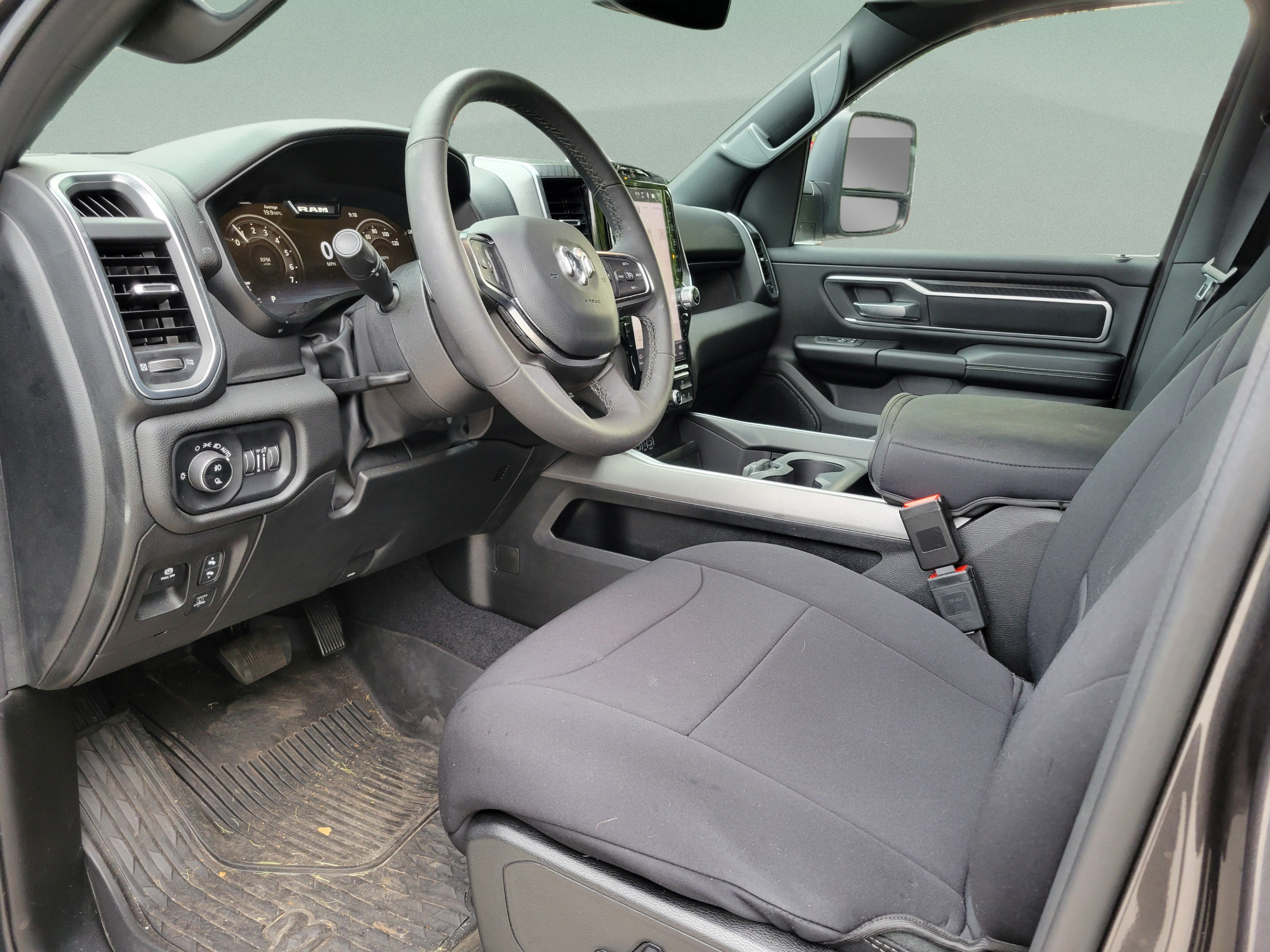 Used 2025 RAM 1500 Big Horn AWD/4WD image 14