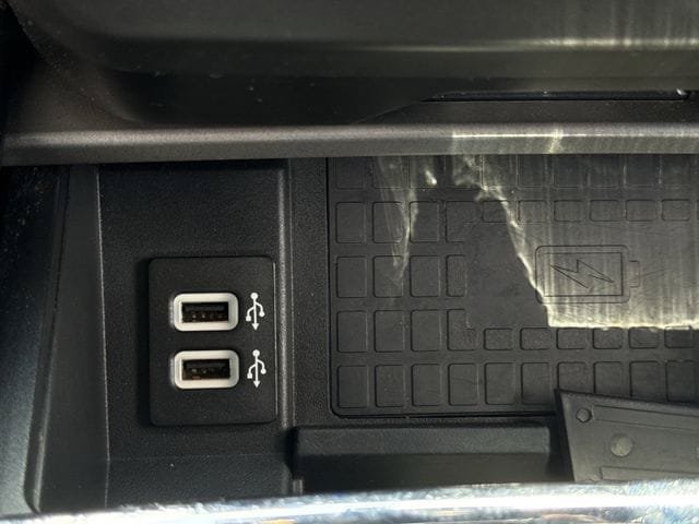 Used 2019 Ford Expedition XLT w/ Equipment Group 202A RWD image 22