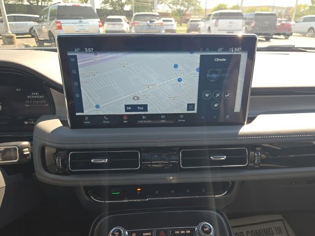 Used 2021 Lincoln Nautilus Reserve FWD image 35