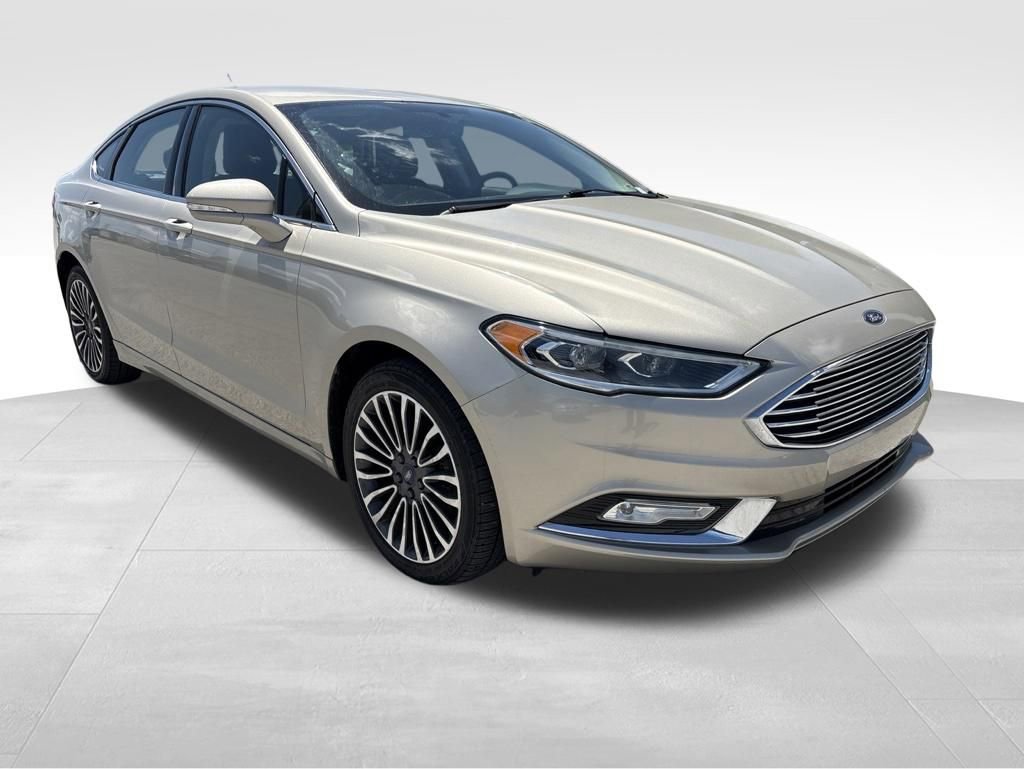 Used 2017 Ford Fusion SE w/ Fusion SE Technology Package AWD/4WD image 3