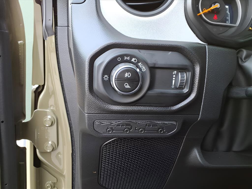 New 2026 Jeep Gladiator Sport image 13