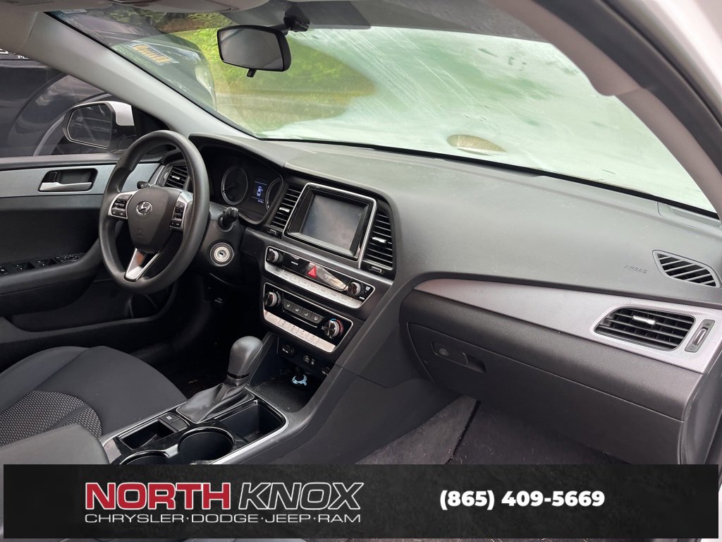 Used 2019 Hyundai Sonata SE image 9
