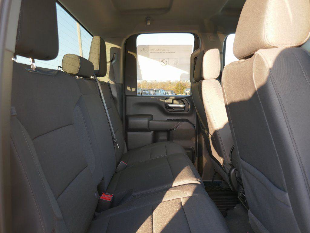 New 2026 Chevrolet Silverado 2500 Custom w/ Custom Value Package image 10