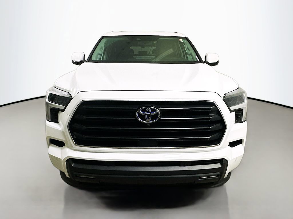 Used 2023 Toyota Sequoia SR5 w/ SR5 Premium Package video 2
