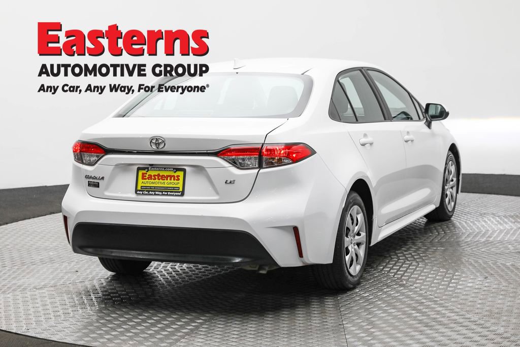 Used 2024 Toyota Corolla LE image 5