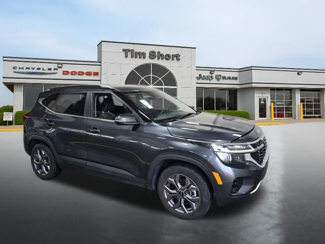 Used 2024 Kia Seltos S AWD/4WD image 4