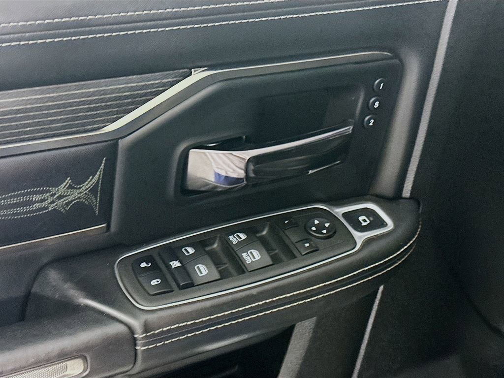 Used 2023 RAM 3500 Limited image 25