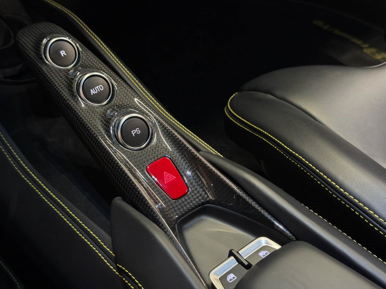 Used 2020 Ferrari F8 Tributo RWD image 26