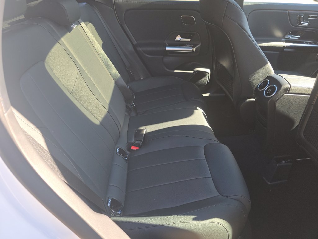 New 2026 Mercedes-Benz GLA 250 4MATIC image 19