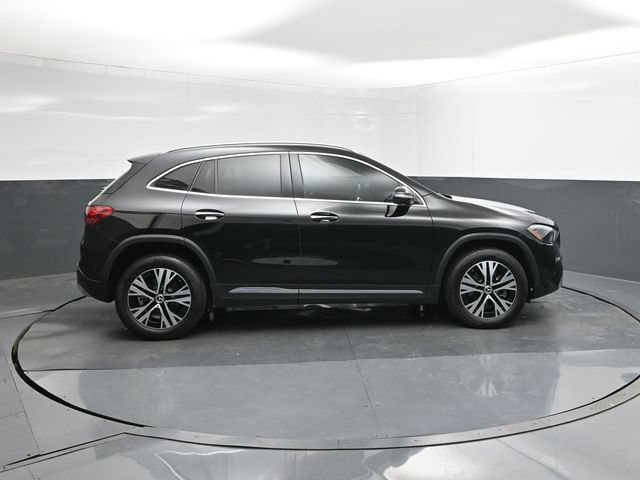 New 2025 Mercedes-Benz GLA 250 4MATIC image 11