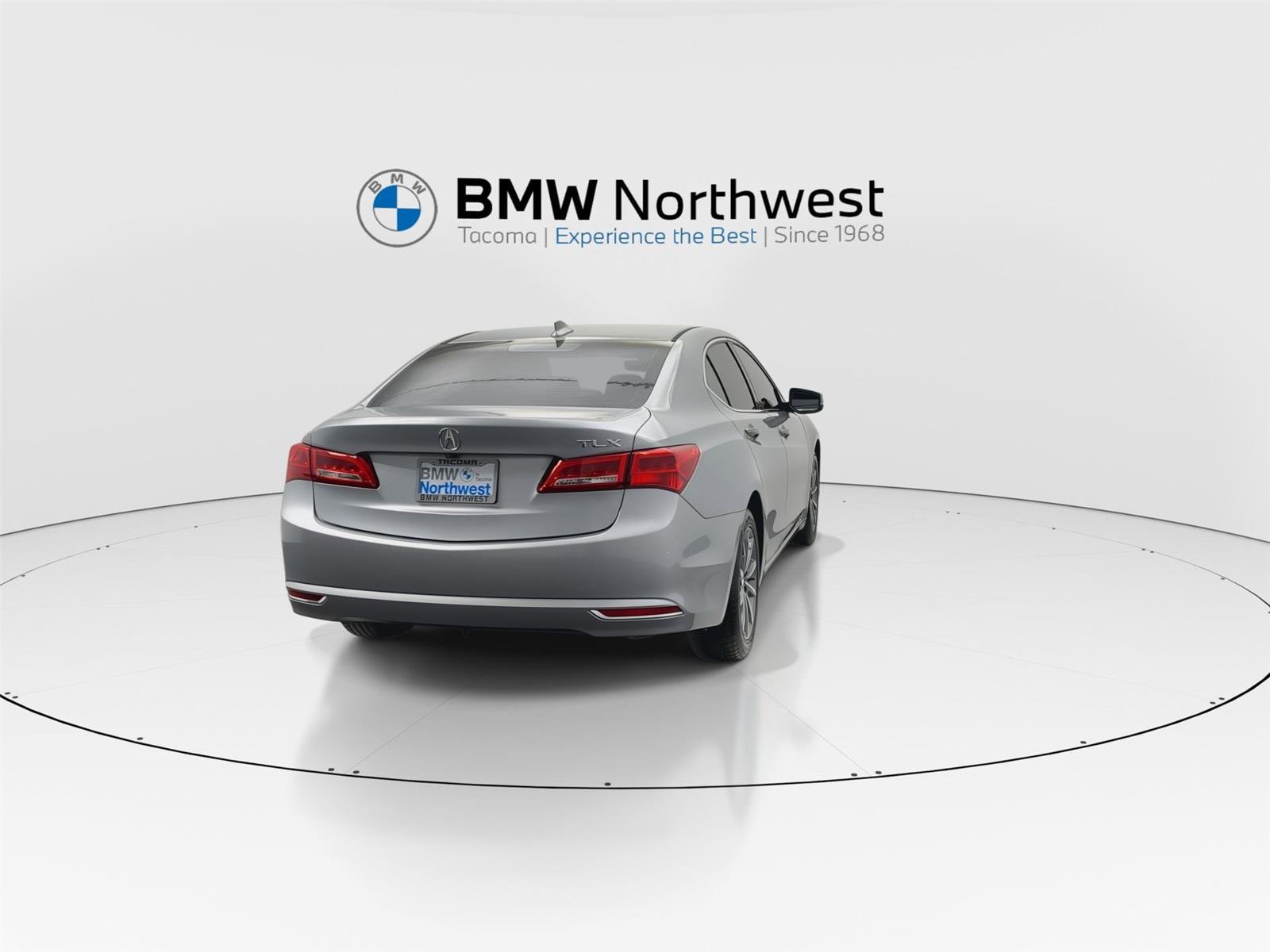 Used 2019 Acura TLX image 2