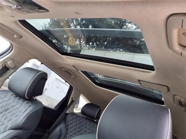 Used 2024 Genesis GV80 3.5T Prestige w/ Prestige Package image 10