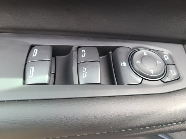 New 2026 Chevrolet Suburban LS w/ LPO, Dark Essentials Package RWD image 19