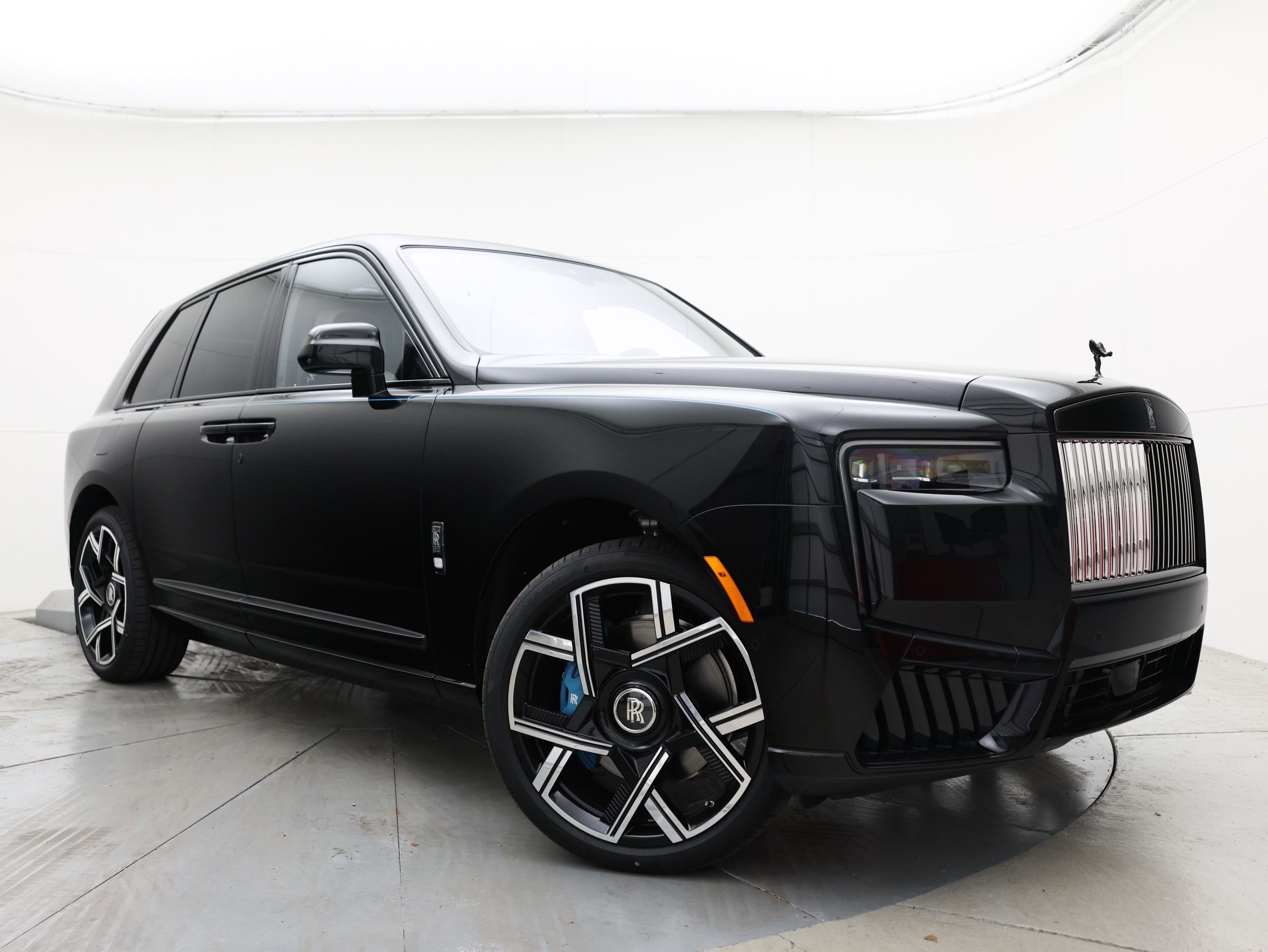 New 2027 Rolls-Royce Cullinan Black Badge AWD/4WD image 1