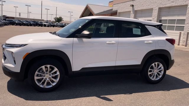 Used 2026 Chevrolet TrailBlazer LS AWD/4WD image 6