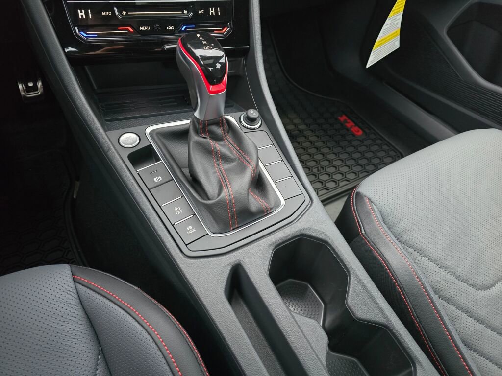 New 2026 Volkswagen Jetta GLI Autobahn image 29