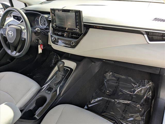 Used 2022 Toyota Corolla LE image 20