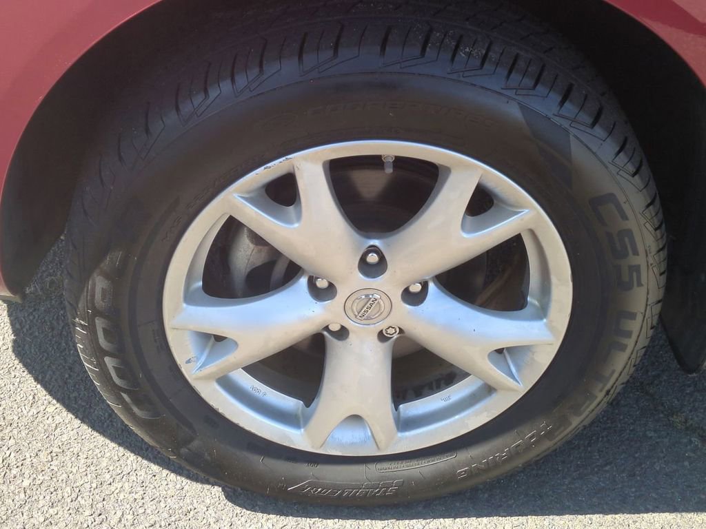 Used 2010 Nissan Rogue SL w/ Moonroof Pkg image 10