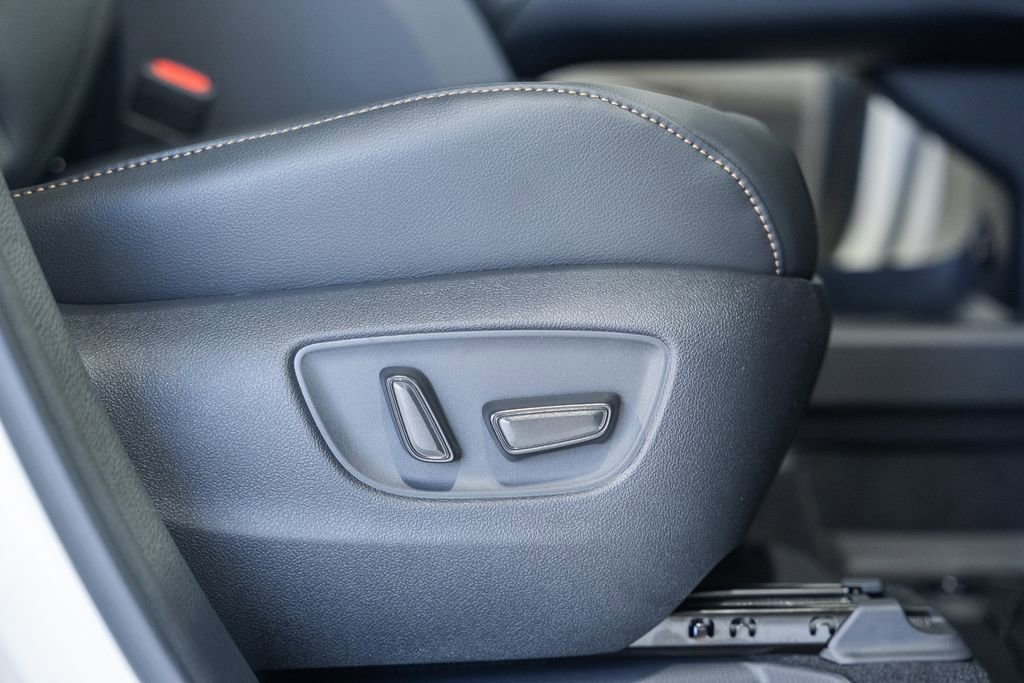 New 2026 Toyota Sienna XLE Woodland Edition image 36