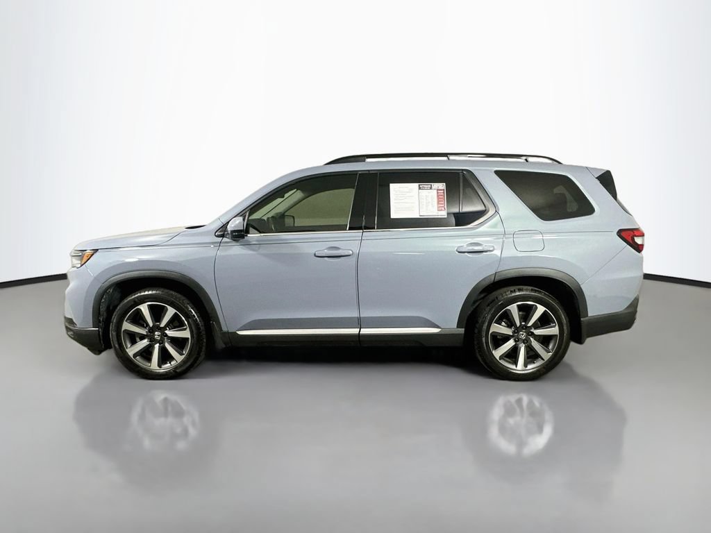 Used 2024 Honda Pilot Touring image 5