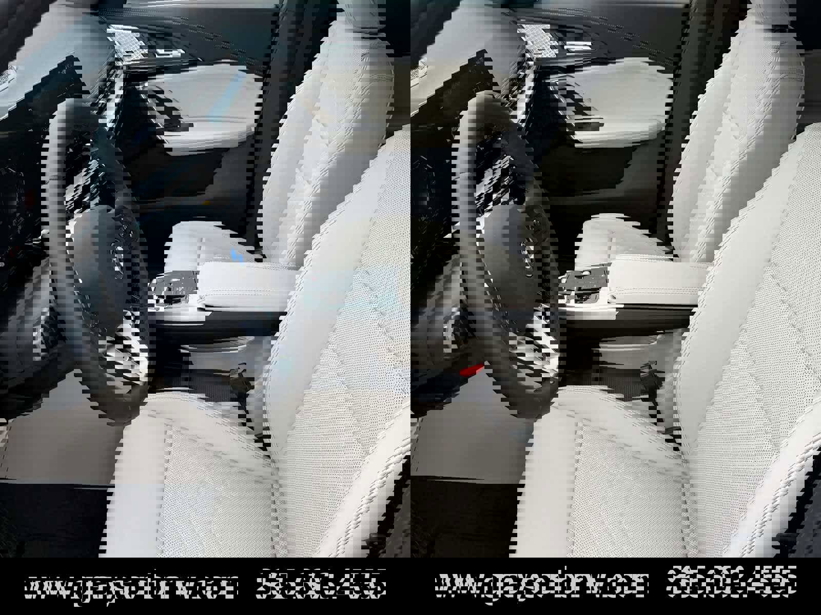 Used 2025 BMW X1 xDrive28i w/ Premium Package image 11