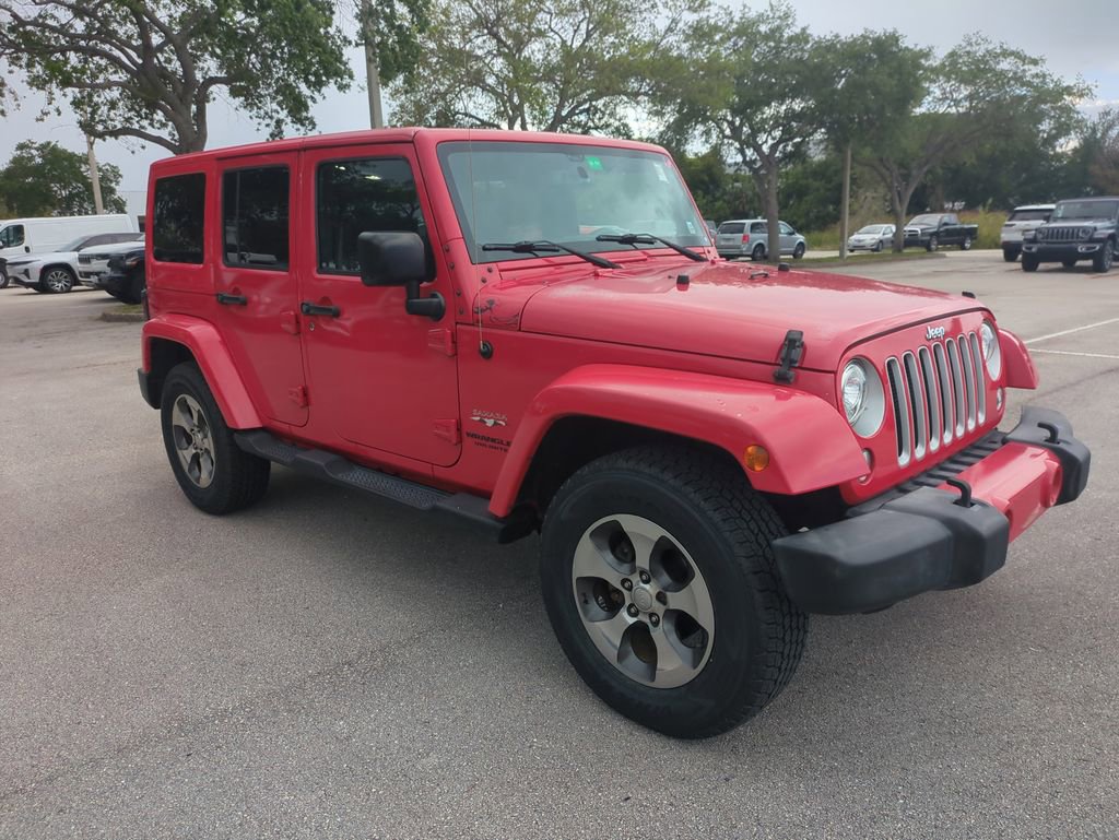 Used 2017 Jeep Wrangler Unlimited Sahara w/ Connectivity Group AWD/4WD image 2