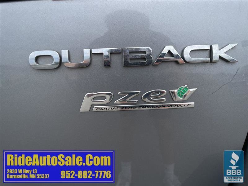 Used 2011 Subaru Outback 2.5i AWD/4WD image 38