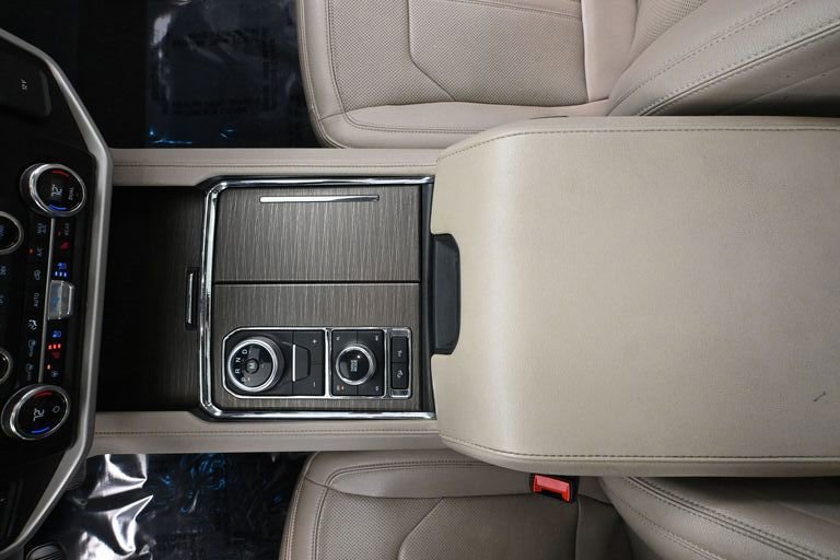 Used 2023 Ford Expedition Limited image 38