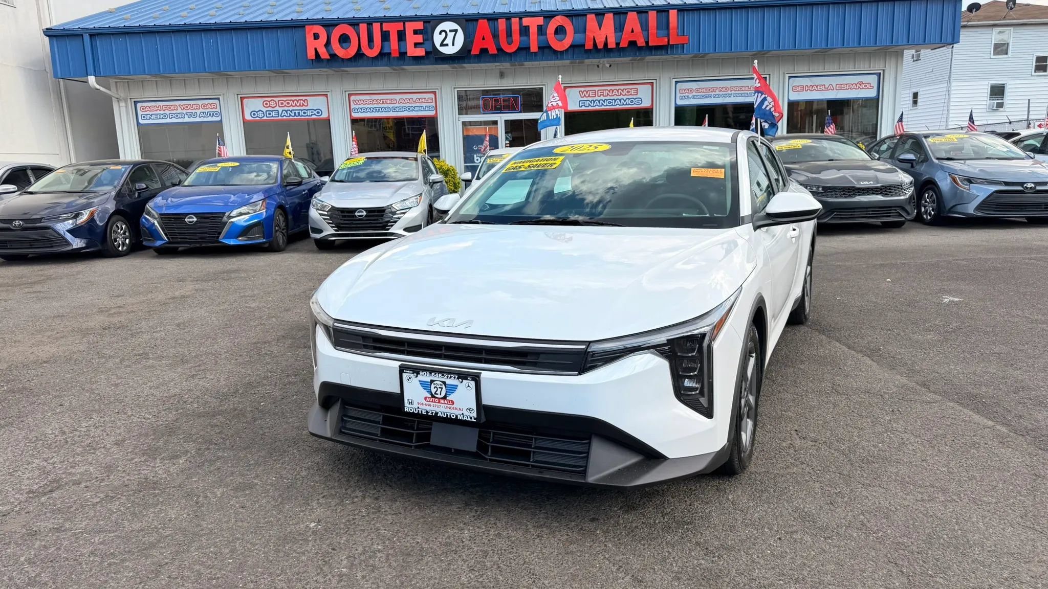 Used 2025 Kia K4 FWD image 1