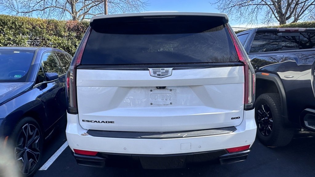Used 2023 Cadillac Escalade Sport Platinum w/ LPO, ONYX Package image 8