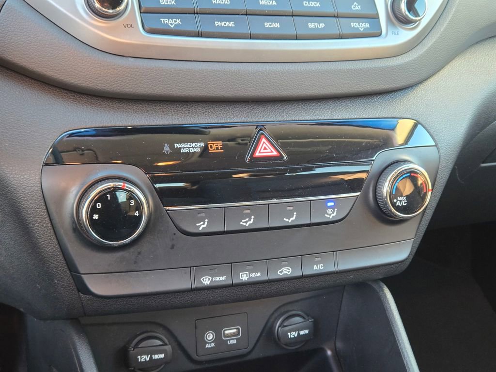 Used 2017 Hyundai Tucson SE image 32