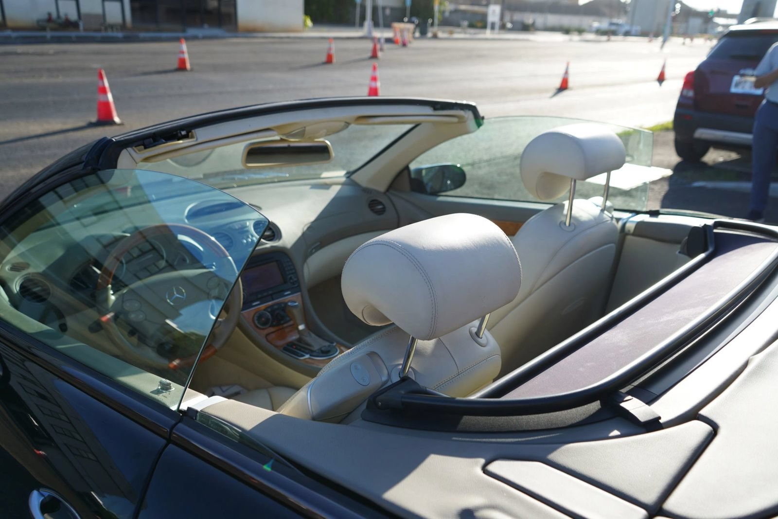Used 2008 Mercedes-Benz SL 550 image 15