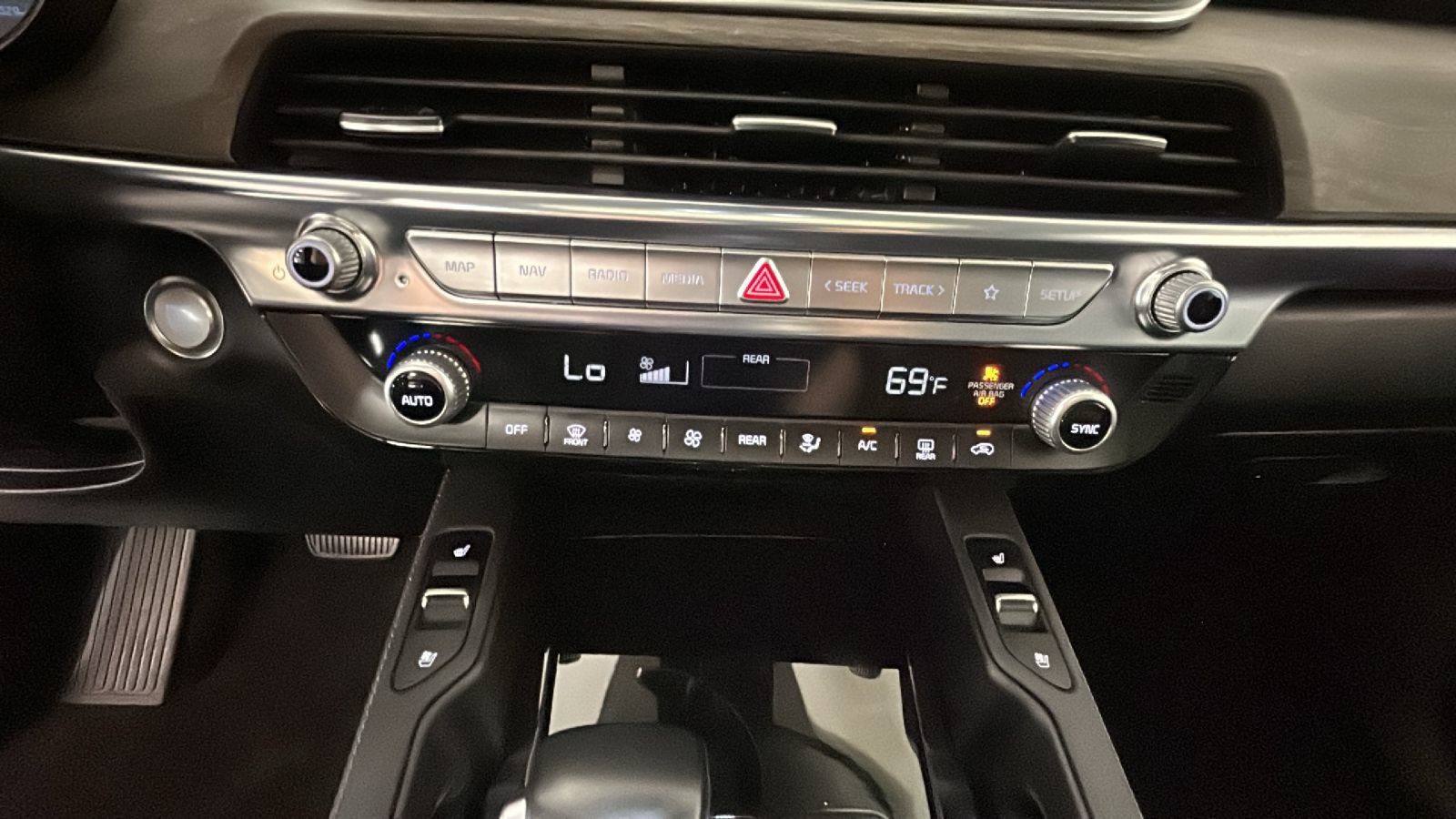 Used 2022 Kia Telluride EX FWD image 27