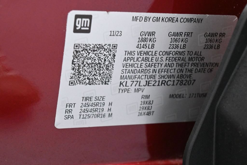 Used 2024 Chevrolet Trax RS w/ Sunroof Package FWD image 16