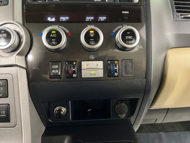 Used 2017 Toyota Sequoia Platinum RWD image 27