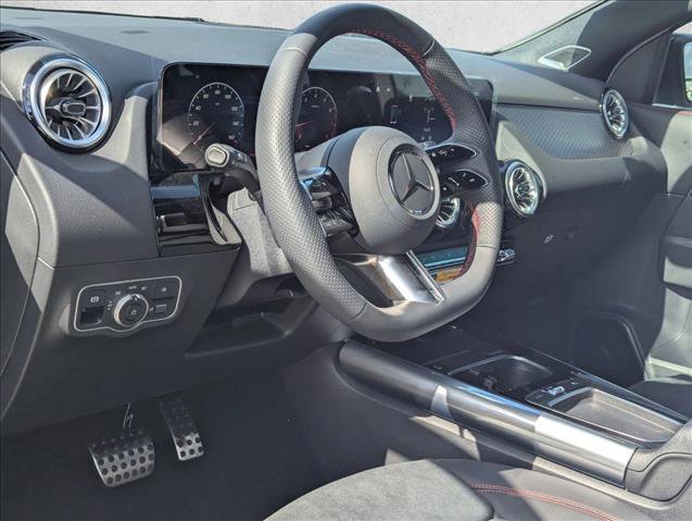 Used 2025 Mercedes-Benz GLA 250 image 3