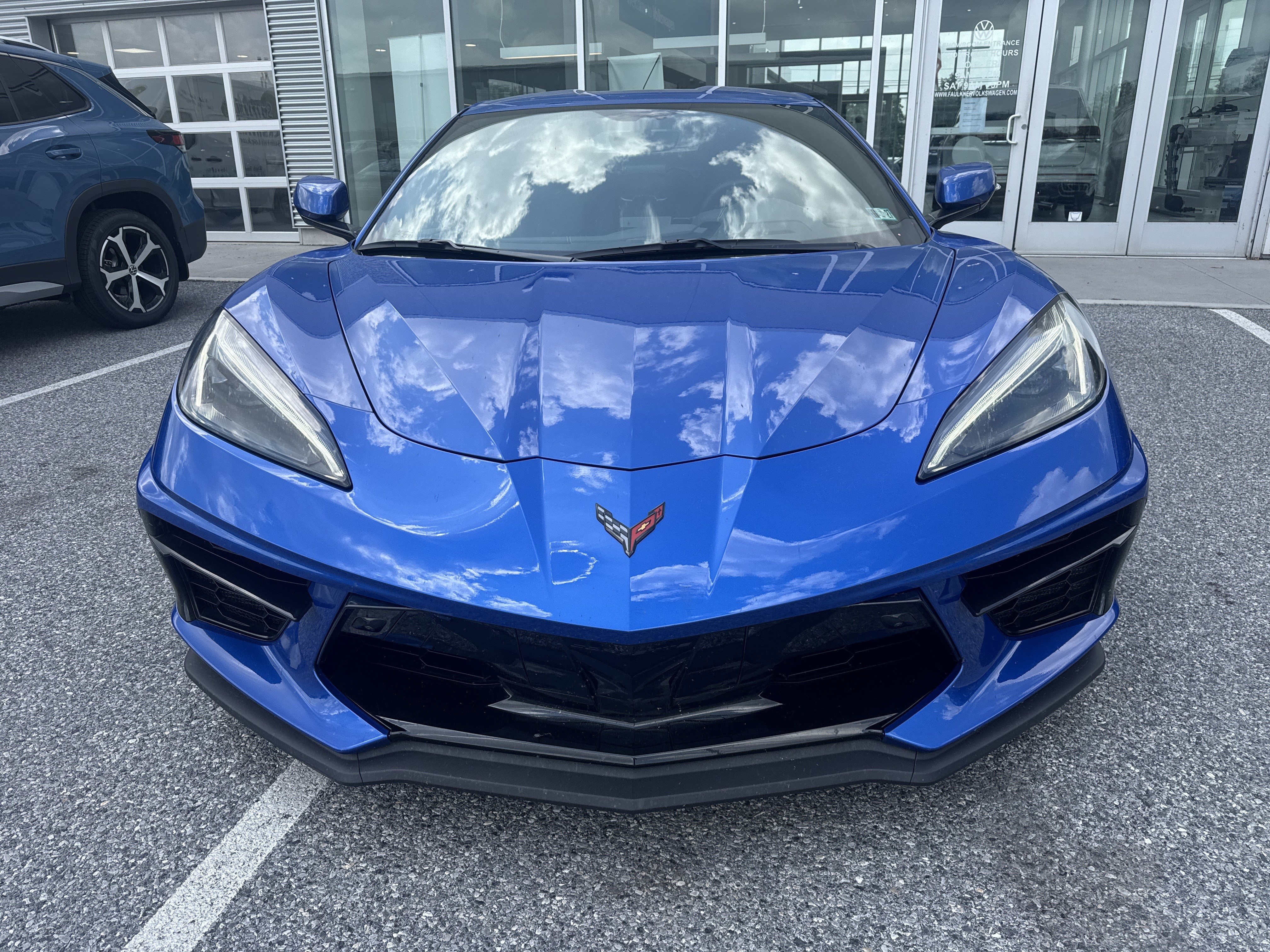 Used 2020 Chevrolet Corvette Stingray Preferred Cpe w/ 2LT Preferred Equipment Group RWD image 2