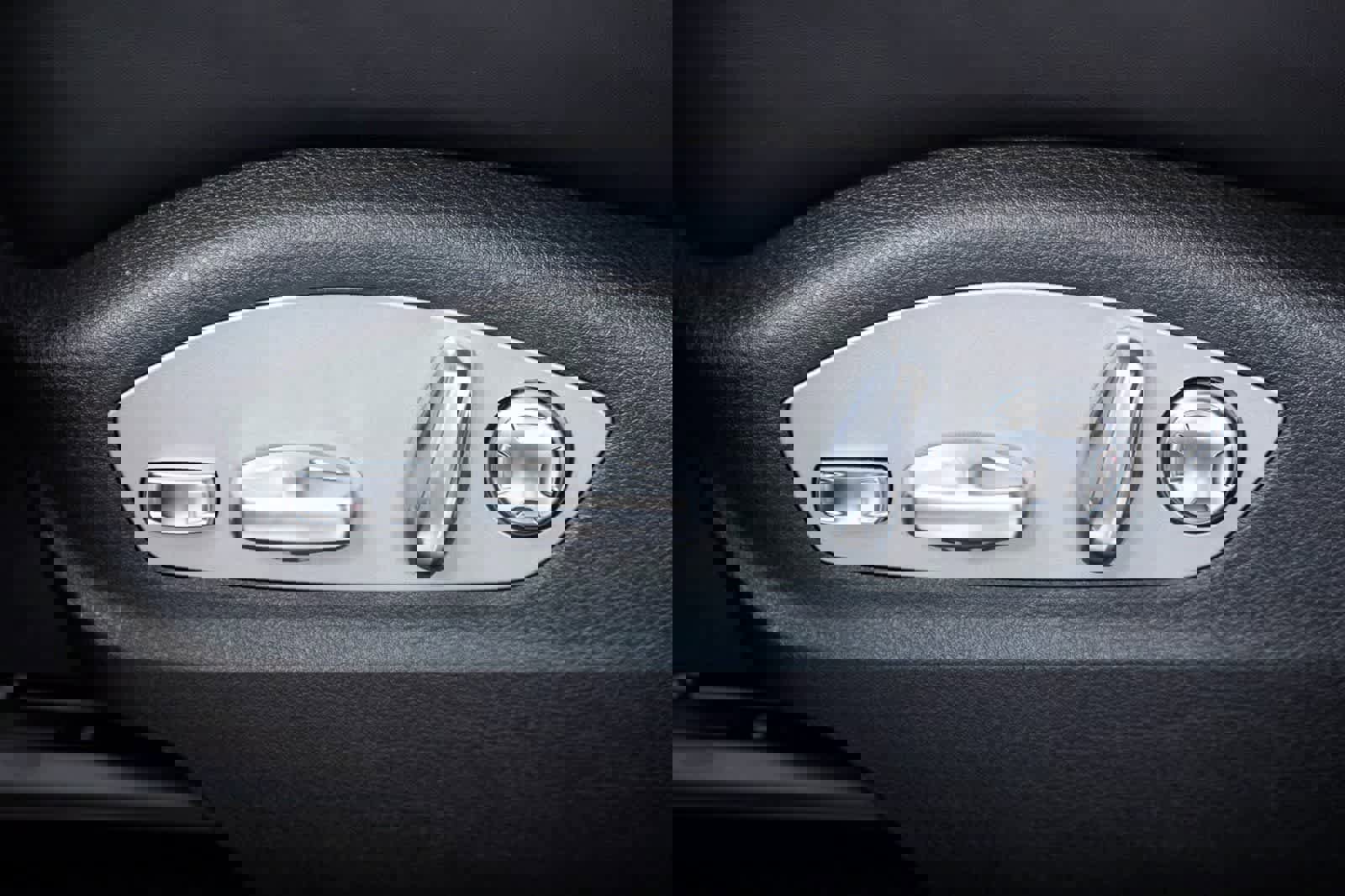 Certified 2026 Porsche Macan image 17