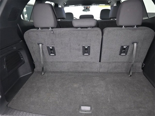 Used 2025 GMC Acadia Elevation image 22