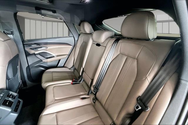 New 2025 Audi Q5 Premium Plus AWD/4WD image 10