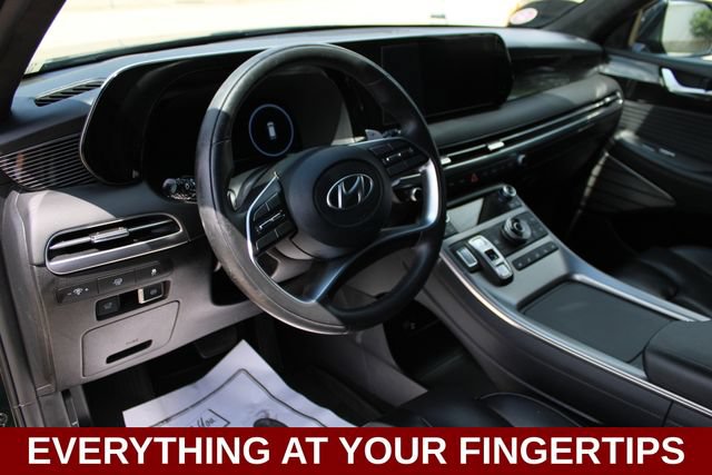 Used 2025 Hyundai Palisade Calligraphy AWD/4WD image 2
