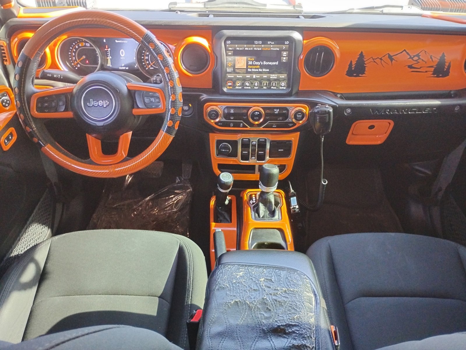 Used 2023 Jeep Wrangler Willys image 14