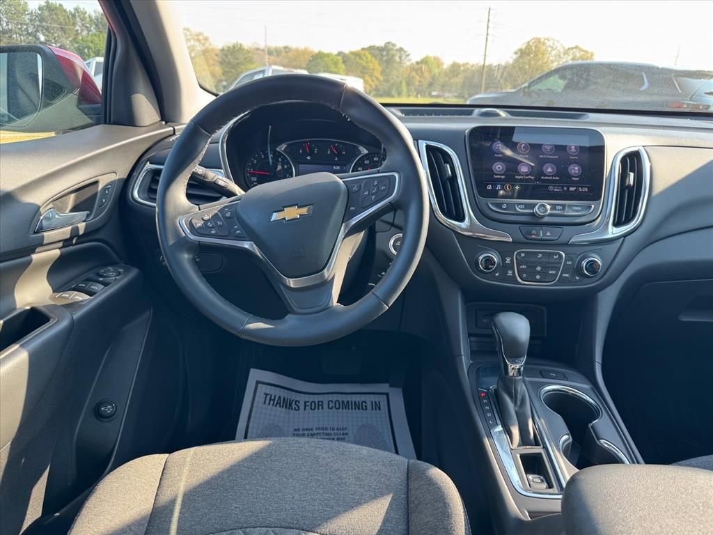 Used 2023 Chevrolet Equinox LT image 12