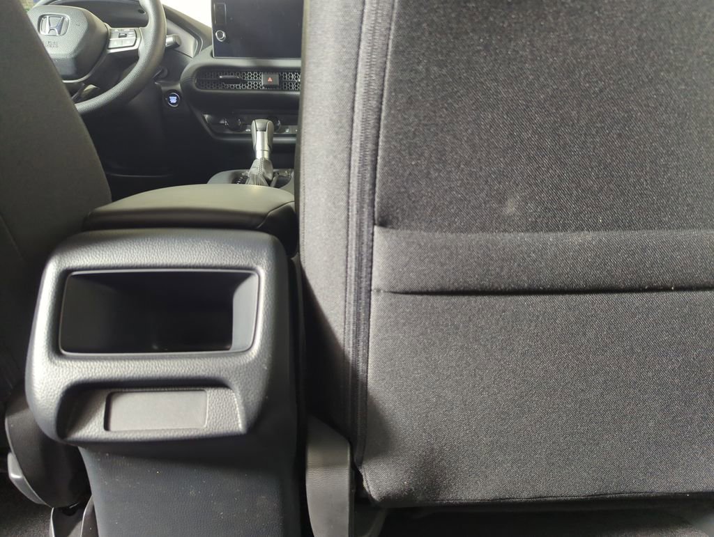 Certified 2026 Honda HR-V LX image 31