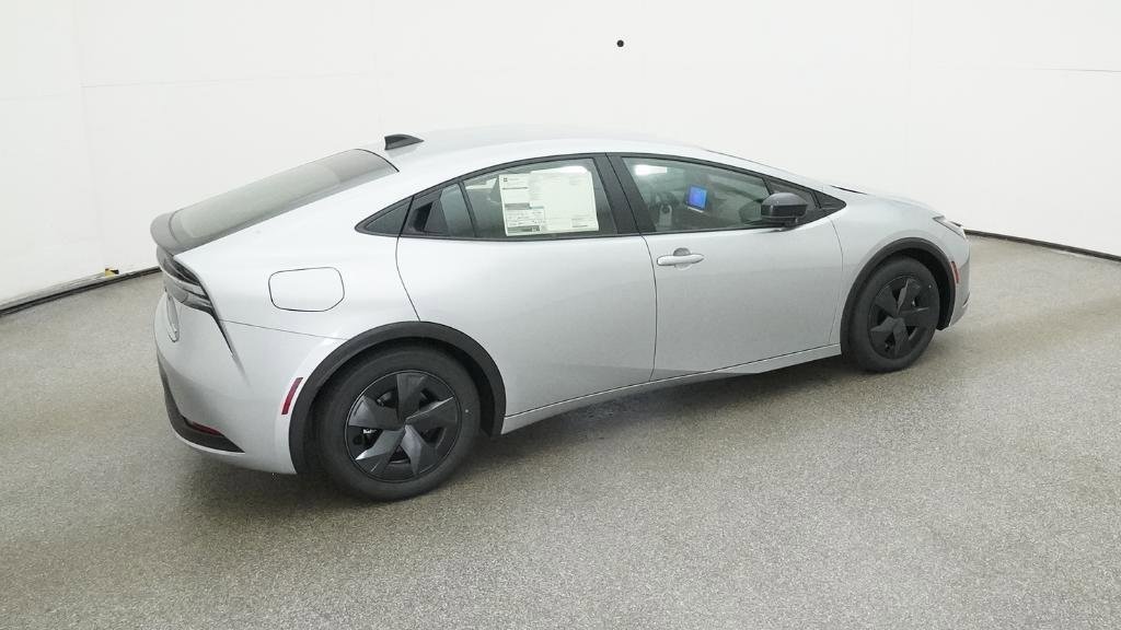 New 2026 Toyota Prius Plug-In Hybrid image 10