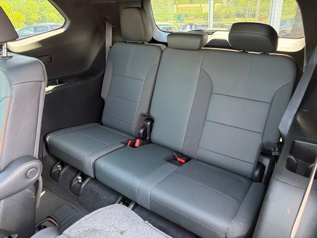 Used 2024 GMC Acadia AT4 w/ Super Cruise Package AWD/4WD image 22