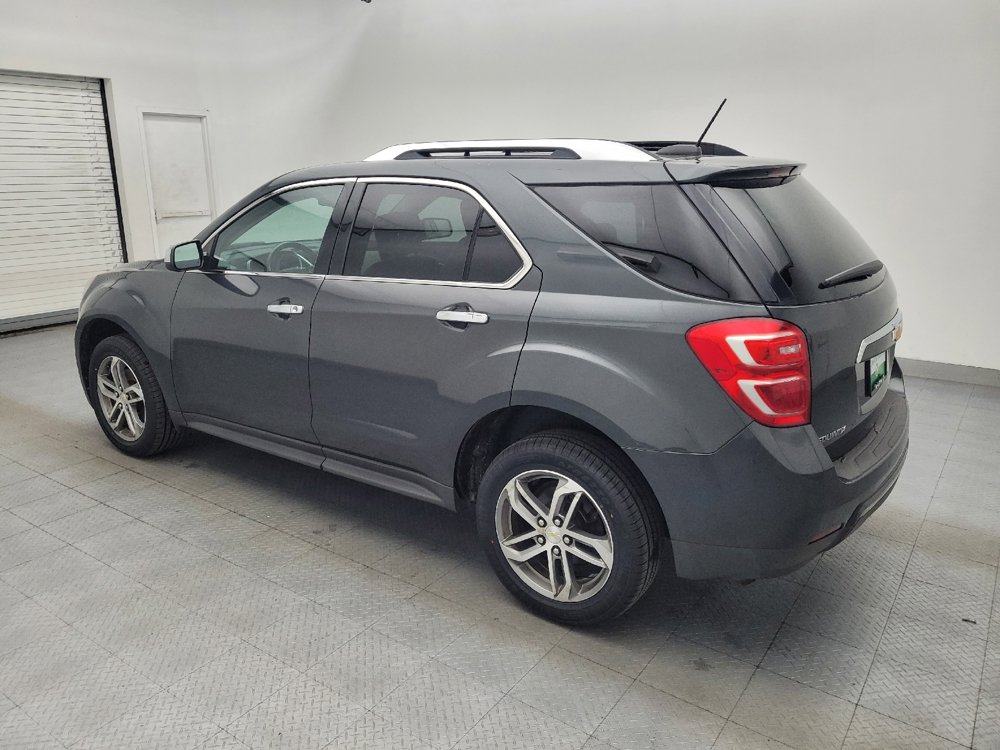 Used 2017 Chevrolet Equinox Premier w/ Enhanced Convenience Package FWD image 3