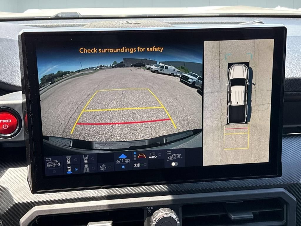 Used 2025 Toyota Tacoma TRD Pro AWD/4WD image 26